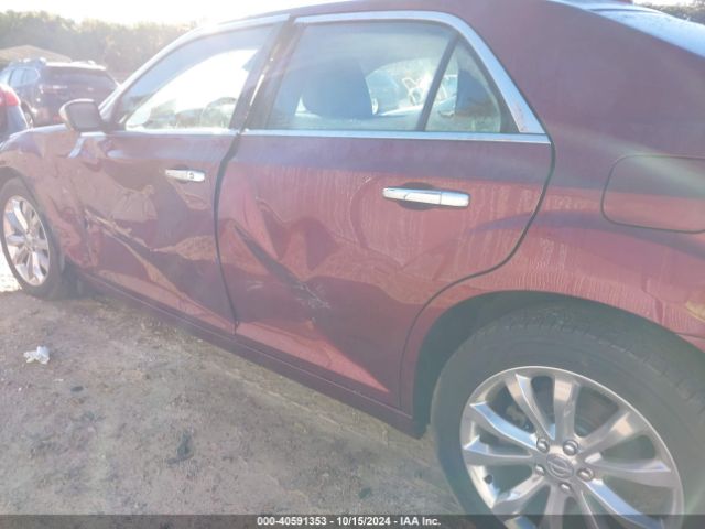 2C3CCAKG3KH534374 Chrysler 300 Limited Awd