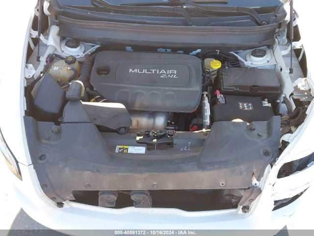 Jeep Cherokee Latitude 2015 1C4PJLCBXFW643567 Image 10