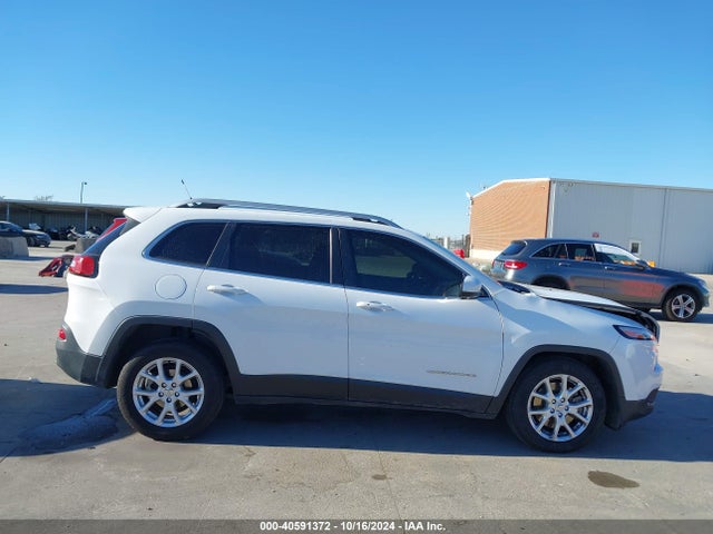 Jeep Cherokee Latitude 2015 1C4PJLCBXFW643567 Image 13
