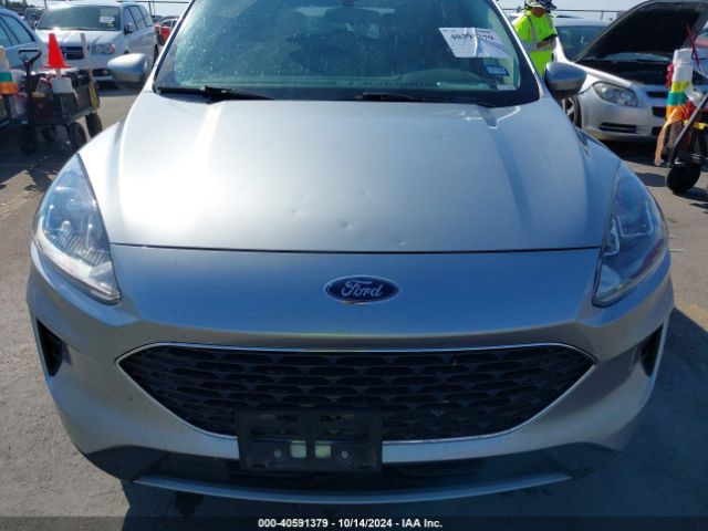 1FMCU0G60MUB33928 Ford ESCAPE SE
