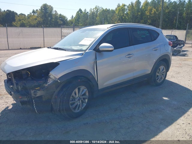 Hyundai TUCSON SE 2016 KM8J33A43GU217135 Image 2
