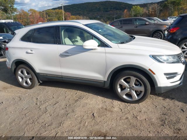 5LMCJ1D93JUL31649 Lincoln Mkc Premiere