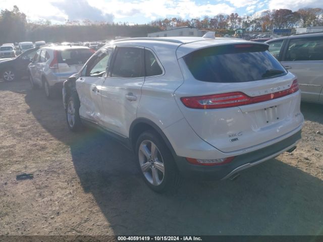 5LMCJ1D93JUL31649 Lincoln Mkc Premiere