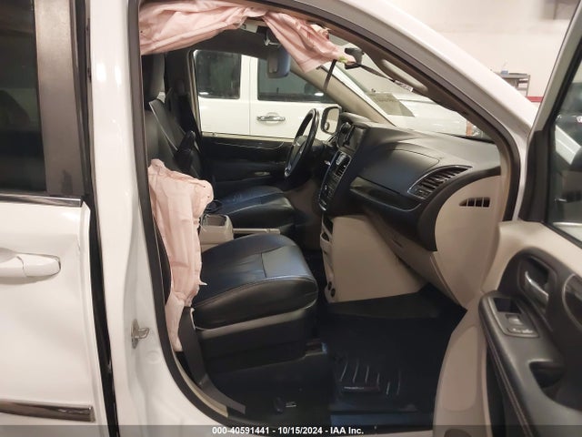 2C4RC1BG0GR174150 Chrysler Town & Country Touring