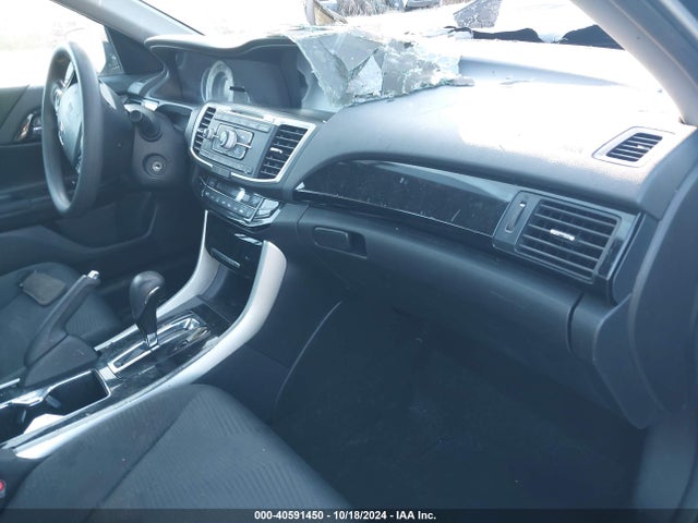 Honda ACCORD LX 2017 1HGCR2F30HA196559 Image 13