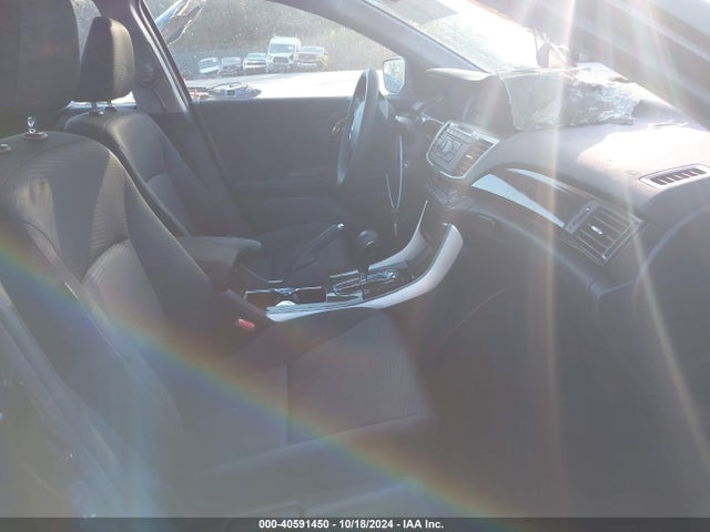 Honda ACCORD LX 2017 1HGCR2F30HA196559 Image 5