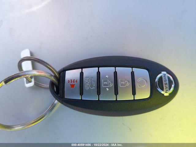 1N4AA6AP0HC439943 Nissan Maxima 3.5 Platinum