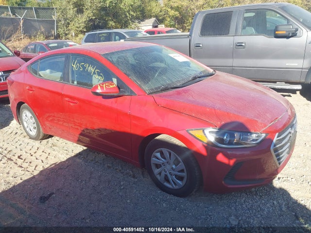2018 5NPD74LF1JH394875 main image