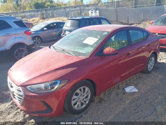 Hyundai ELANTRA SE 2018 5NPD74LF1JH394875 Image 2