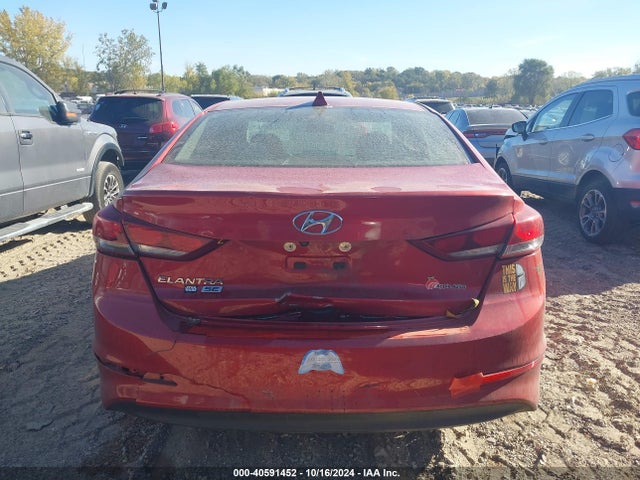 Hyundai ELANTRA SE 2018 5NPD74LF1JH394875 Image 6