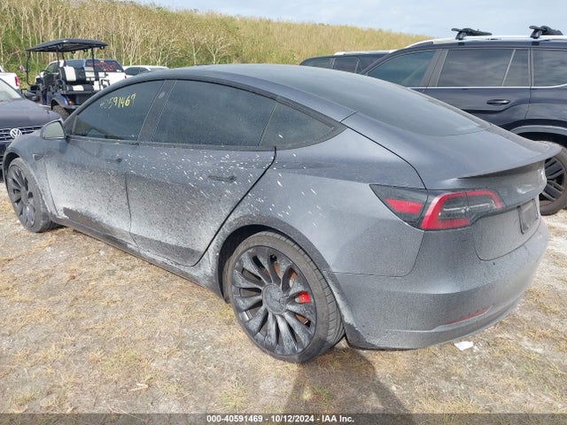 2023 TESLA MODEL 3 5YJ3E1ECXPF668892 Photo 2