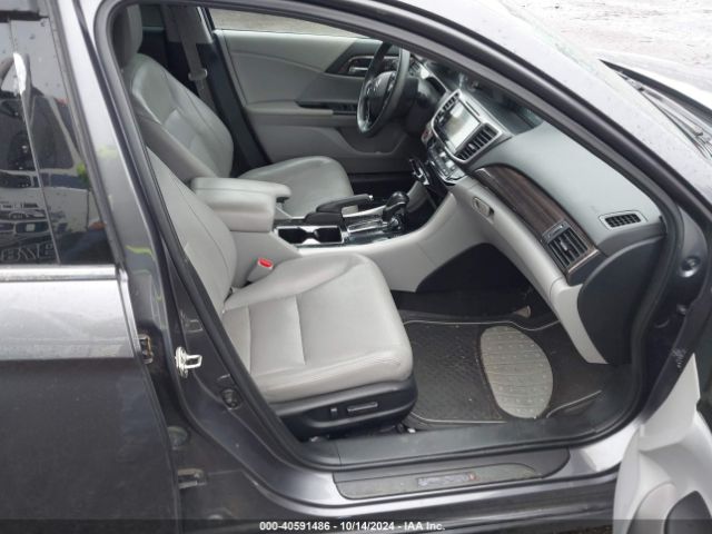 1HGCR3F94GA016654 Honda Accord Touring