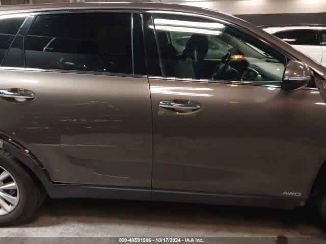 5XYPGDA52KG561809 KIA Sorento 3.3l Lx