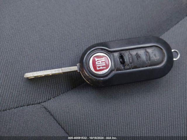 3C3CFFARXET288278 Fiat 500 POP