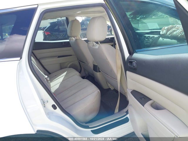 40591565 :رقم المزاد ، JM3ER2B57B0402401 vin ، 2011 Mazda Cx-7 I Sport مزاد بيع