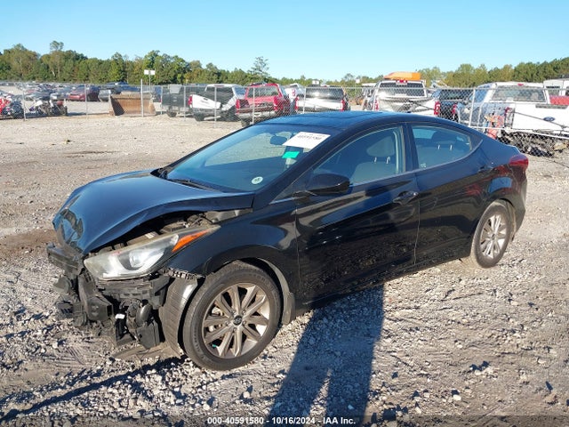 Hyundai ELANTRA SE 2015 KMHDH4AEXFU452305 Image 2