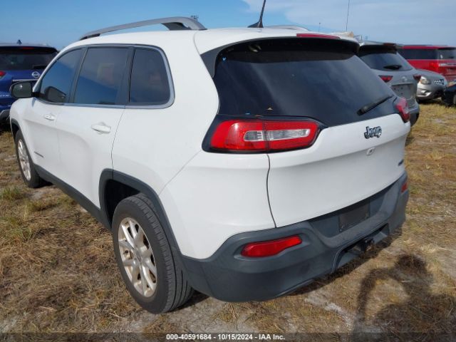 1C4PJLLB2JD519796 Jeep Cherokee Latitude Plus Fwd