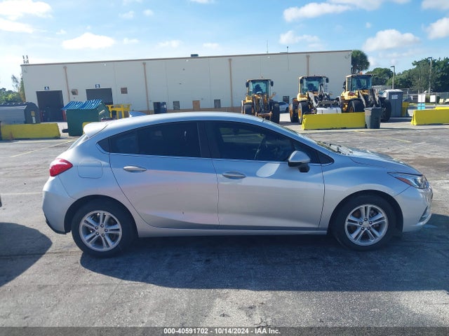 Chevrolet Cruze Lt Auto 2018 3G1BE6SM5JS654122 Image 13
