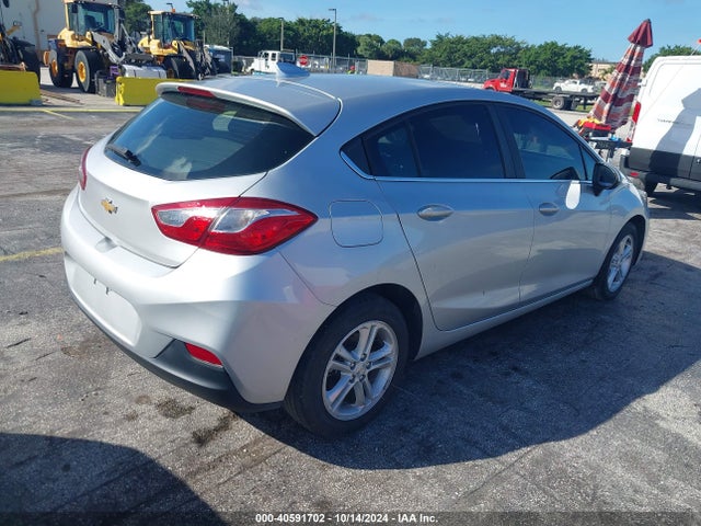 Chevrolet Cruze Lt Auto 2018 3G1BE6SM5JS654122 Image 4