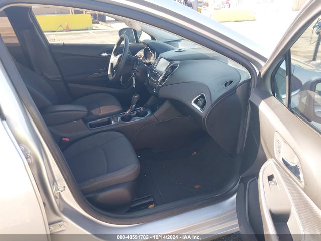 Chevrolet Cruze Lt Auto 2018 3G1BE6SM5JS654122 Image 5