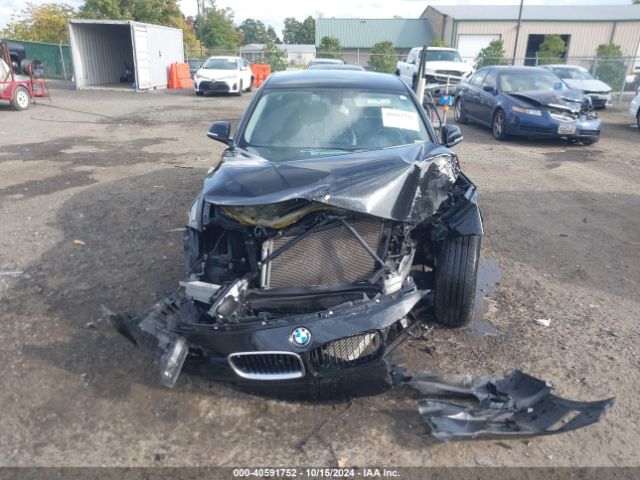 WBA3C3C55FK201948 BMW 320i Xdrive