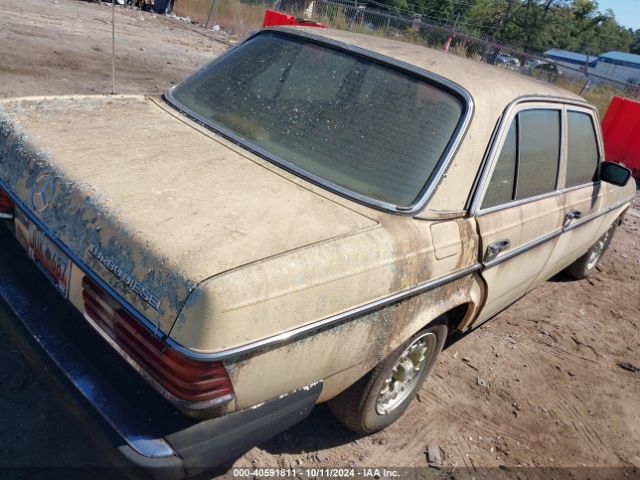 1984 MERCEDES-BENZ 300 WDBAB33A3EA103661 Photo 3