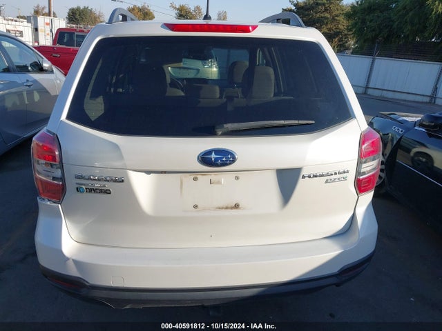 Subaru Forester 2.5i Premium 2014 JF2SJAEC1EH449566 Image 17