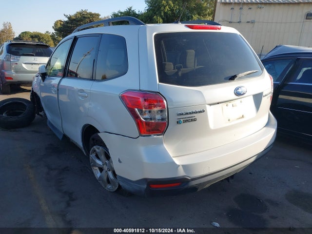 Subaru Forester 2.5i Premium 2014 JF2SJAEC1EH449566 Image 3
