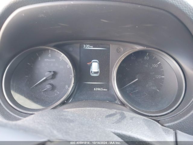 KNMAT2MV6HP611084 Nissan ROGUE S