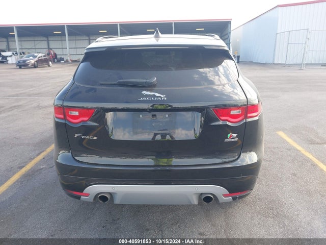 Jaguar F-PACE S 2017 SADCM2BV0HA885042 Image 16