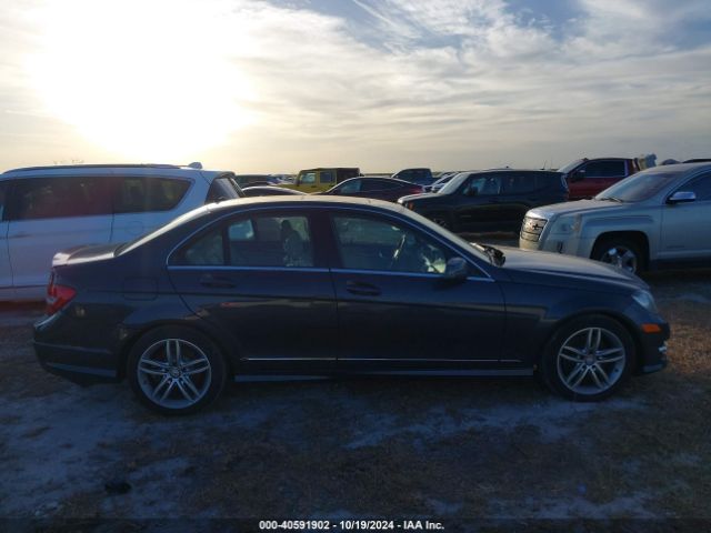 WDDGF8AB1ER314566 Mercedes-Benz C 300 Luxury 4matic/sport 4matic
