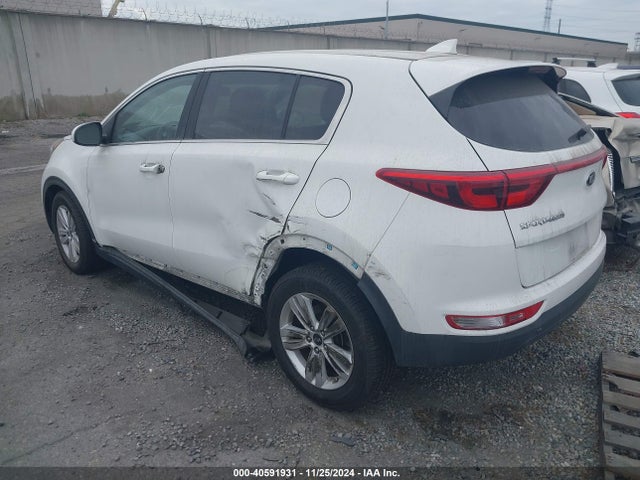KIA Sportage Lx 2017 KNDPM3AC7H7225810 Image 3