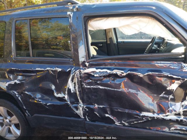 1C4NJPFB8GD502309 Jeep Patriot Latitude