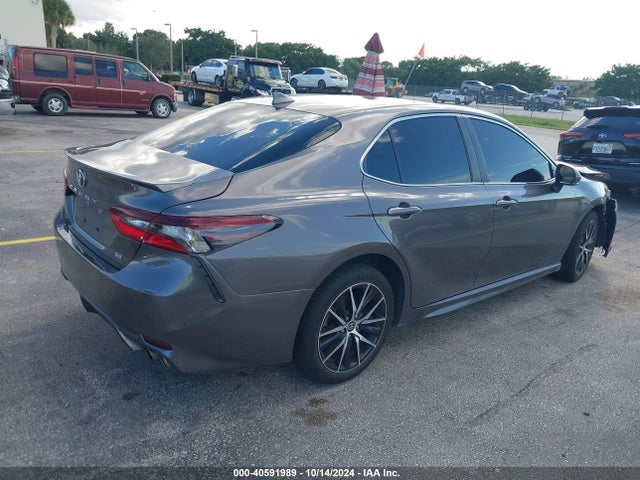 Toyota CAMRY SE 2022 4T1G11AK6NU682380 Image 4