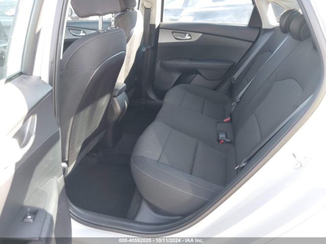 3KPF24AD8ME366282 KIA Forte Lxs