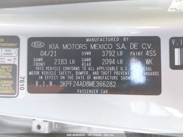 3KPF24AD8ME366282 KIA Forte Lxs