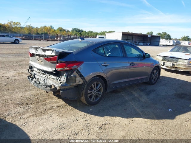5NPD84LF9JH246549 Hyundai ELANTRA SEL