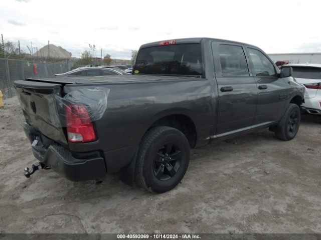 3C6RR7KG2PG649750 RAM 1500 Classic Tradesman  4x4 5'7 Box