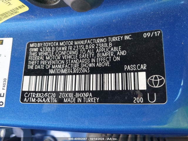 Toyota C-HR XLE 2018 NMTKHMBX4JR035043 Image 9