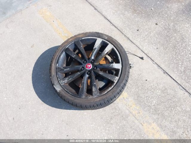 SAJAF4BVXHA970402 Jaguar Xe 35t R-sport