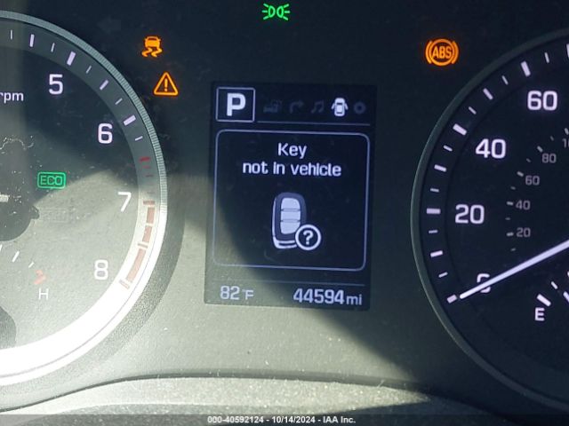 KM8J33A48HU524690 Hyundai Tucson Se Plus