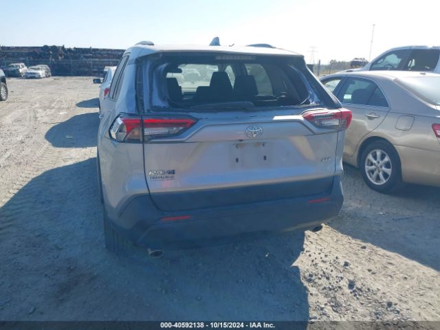 2T3W1RFV0NW226671 Toyota Rav4 Xle