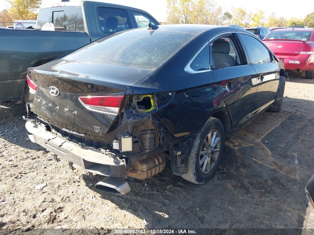 Hyundai SONATA SE 2019 5NPE24AF2KH765047 Image 4