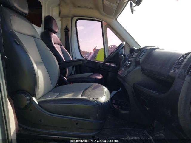 3C6TRVAG5GE105198 RAM Promaster 1500 Low Roof