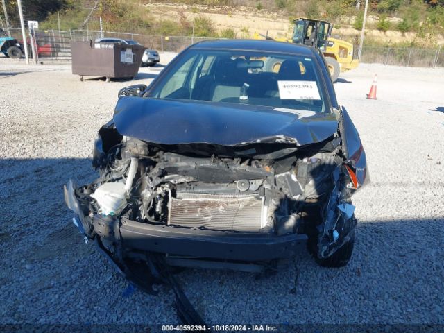 VNKKTUD32FA030042 Toyota YARIS LE