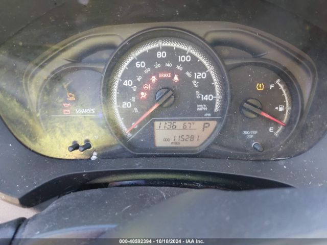 VNKKTUD32FA030042 Toyota YARIS LE