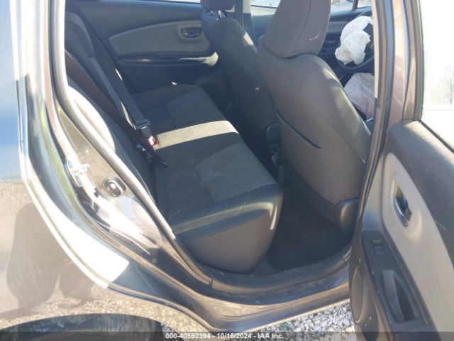 VNKKTUD32FA030042 Toyota YARIS LE