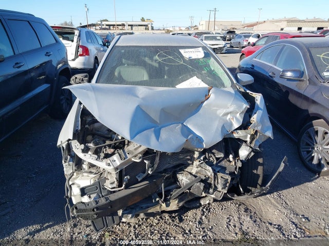 Toyota COROLLA LE 2019 5YFBURHE4KP936018 Image 13