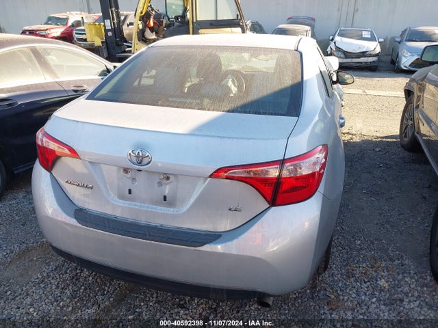 Toyota COROLLA LE 2019 5YFBURHE4KP936018 Image 17