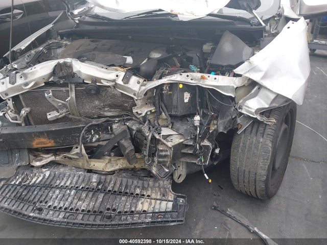 Toyota COROLLA LE 2019 5YFBURHE4KP936018 Image 6